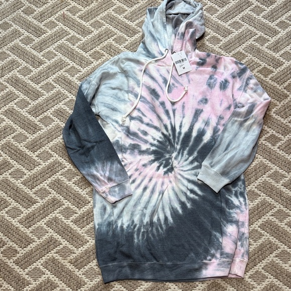 No Comment Dresses & Skirts - No Comment Tie-Dye Hoodie Dress in Pink and Gray